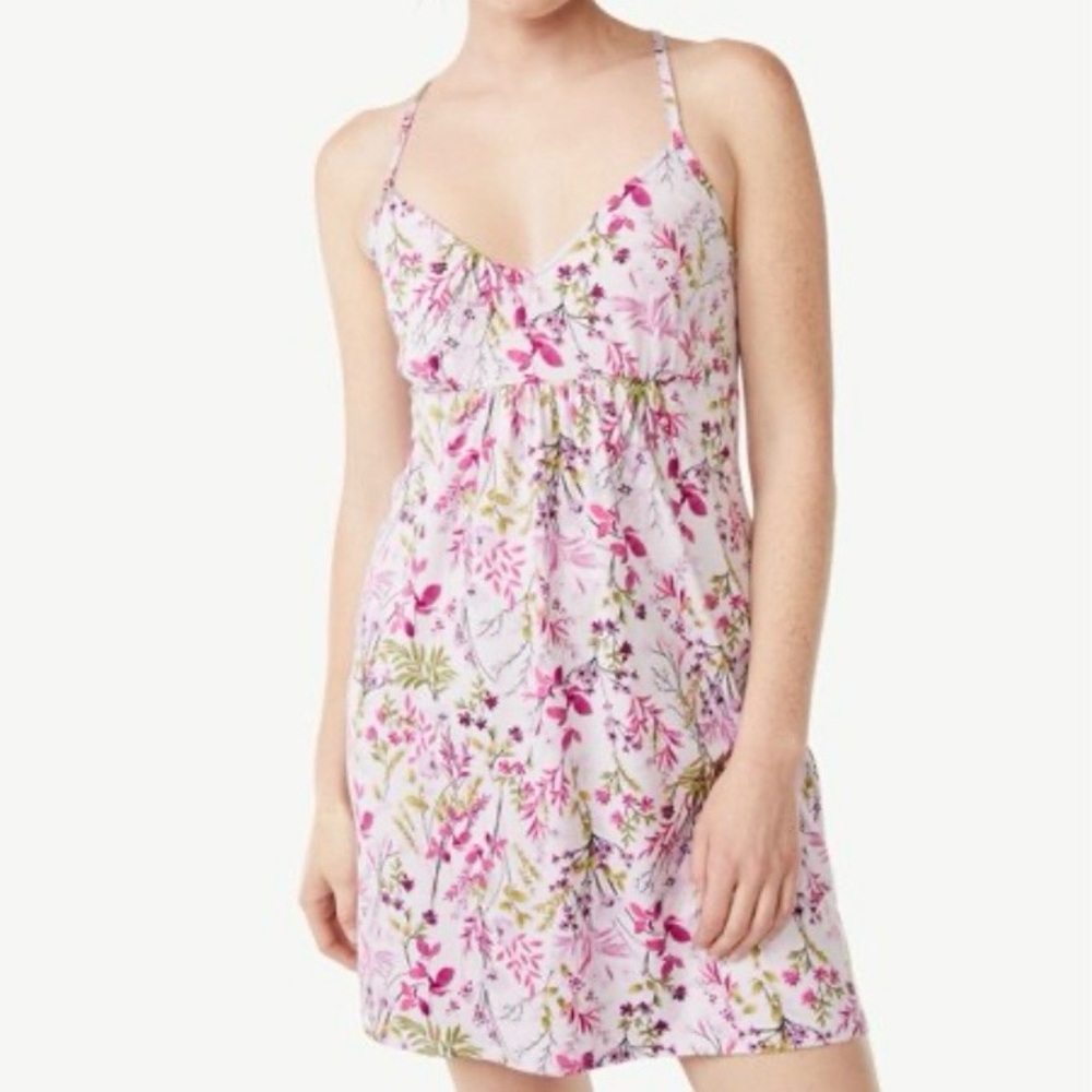 Joyspun Floral Lace Back Chemise